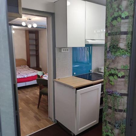 Studio Independant Dans Un Maison Leilighet Saint-Denis  Eksteriør bilde